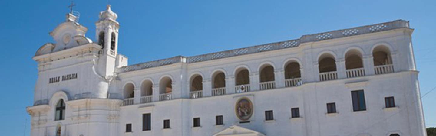hero chiese madonna pozzo desk